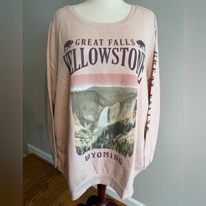 NWT Torrid Yellowstone Classic Fit Fleece Sweatshirt - Torrid Size 4 (26, 4X)